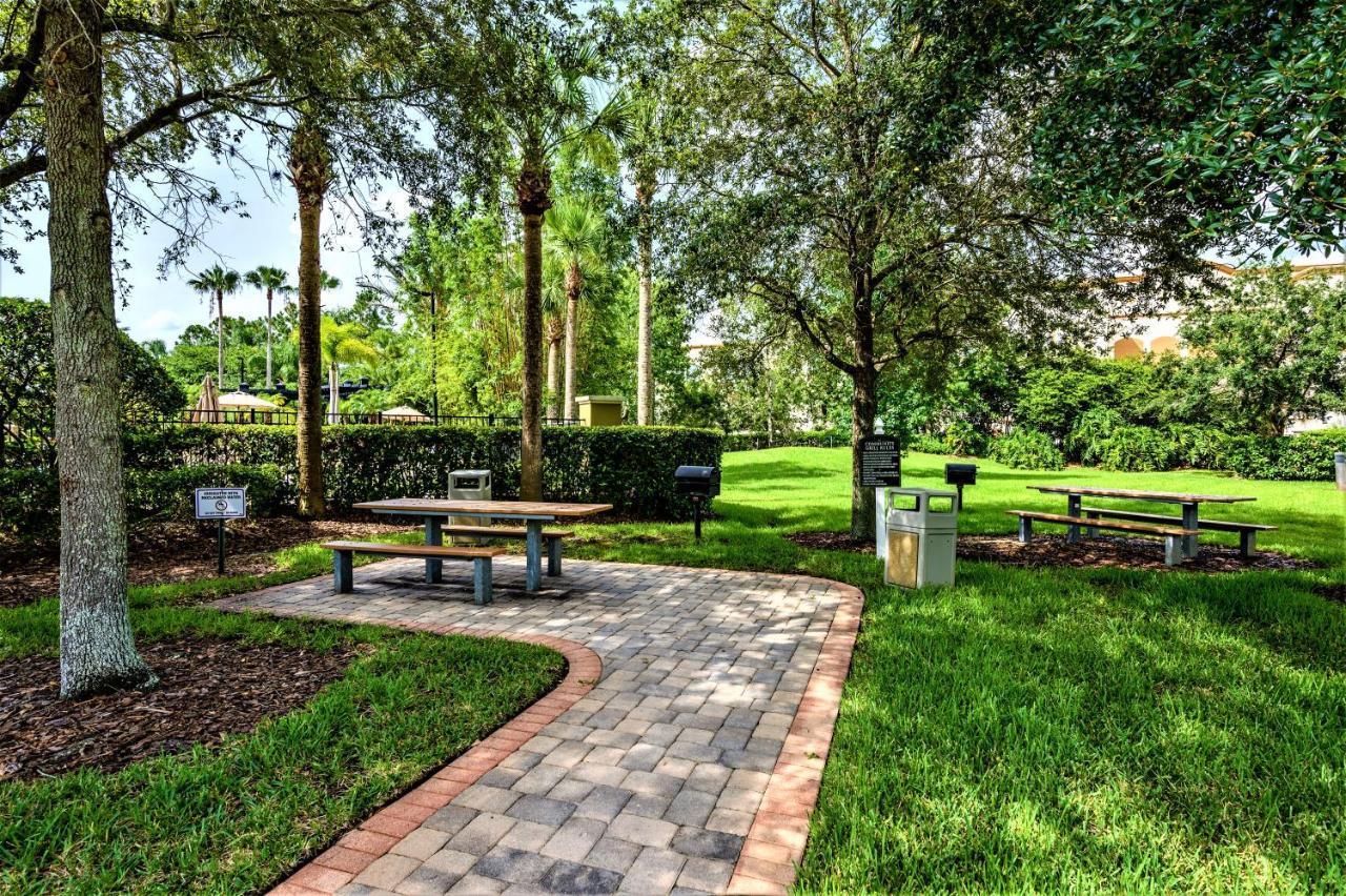 Vista Cay Resort By Millenium At Universal Blvd. Williamsburg Exterior photo